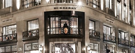 burberry boutique montenapoleone|Burberry, Via Sant'Andrea 2 Milan Milano, MI .